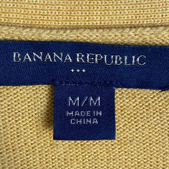 Banana Republic Factory Long Sleeve 1/2 Button Front Mustard V-Neck Cardigan M - Picture 2 of 13